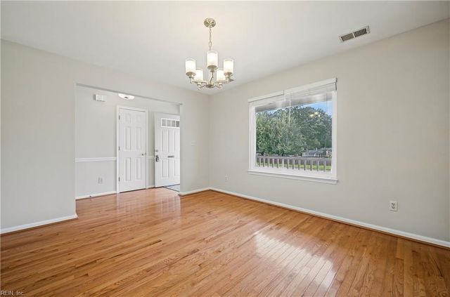 701 Sundance Arch, Chesapeake, VA 23322