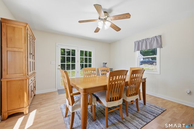 31 Roseleah Drive, Waterford, CT 06385