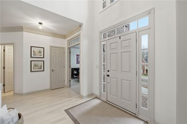 207 Cedarhurst Drive, Canton, GA 30115