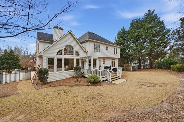 207 Cedarhurst Drive, Canton, GA 30115