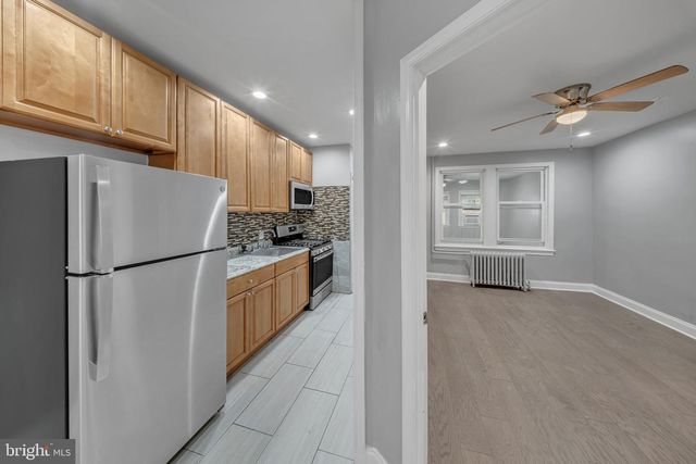 1614 R ST SE, Washington, DC 20020