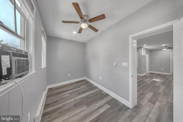 1614 R ST SE, Washington, DC 20020