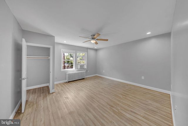 1614 R ST SE, Washington, DC 20020