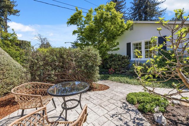 245 Laurel Drive, Felton, CA 95018