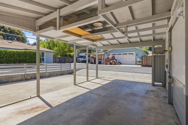 245 Laurel Drive, Felton, CA 95018