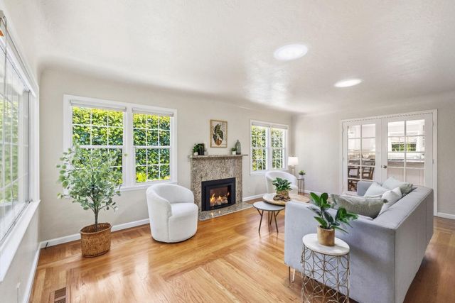 245 Laurel Drive, Felton, CA 95018