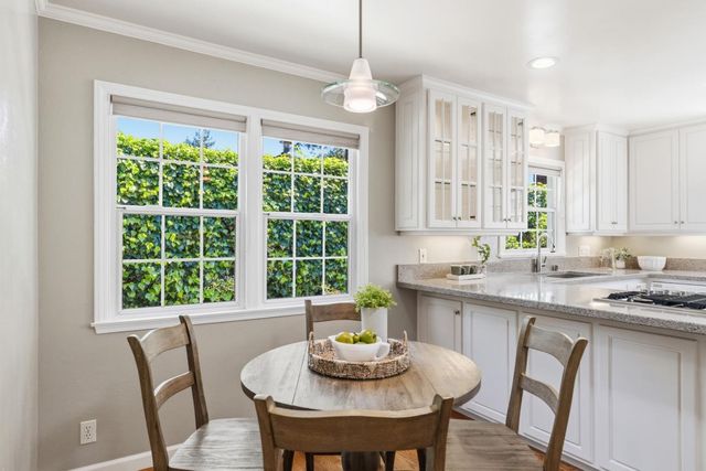 245 Laurel Drive, Felton, CA 95018