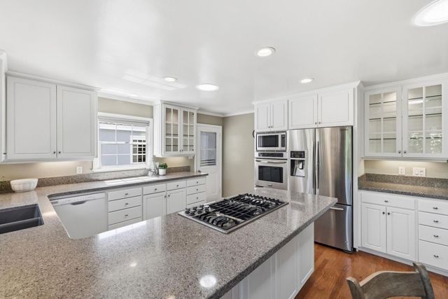 245 Laurel Drive, Felton, CA 95018