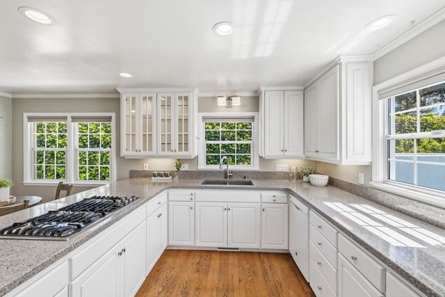 245 Laurel Drive, Felton, CA 95018