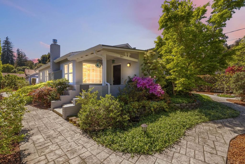 245 Laurel Drive, Felton, CA 95018