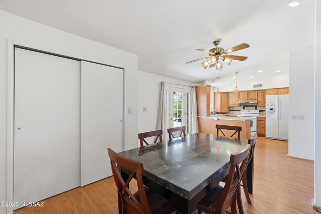 7326 E Montecito Drive, Tucson, AZ 85710