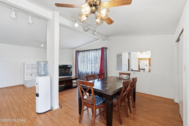 7326 E Montecito Drive, Tucson, AZ 85710