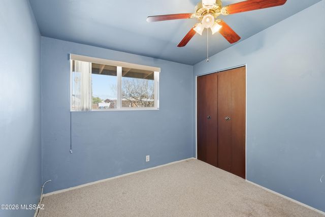 7326 E Montecito Drive, Tucson, AZ 85710