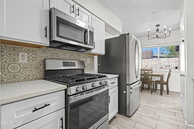 729 FALL RIVER Road, El Paso, TX 79907