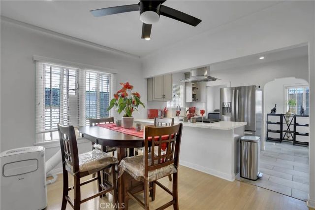 1054 W 81st Place, Los Angeles, CA 90044