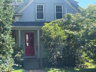 155 Belknap St, Concord, MA 01742