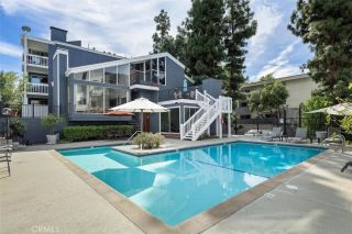 17711 Margate Street 316, Encino, CA 91316