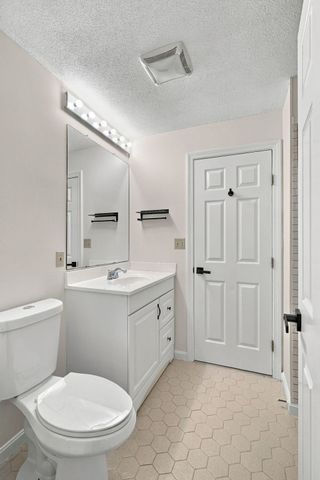 47 Abington Road 47, Danvers, MA 01923
