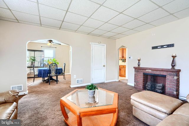 3807 GRENTON AVE, Baltimore, MD 21206