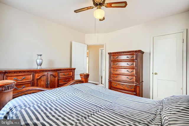 3807 GRENTON AVE, Baltimore, MD 21206