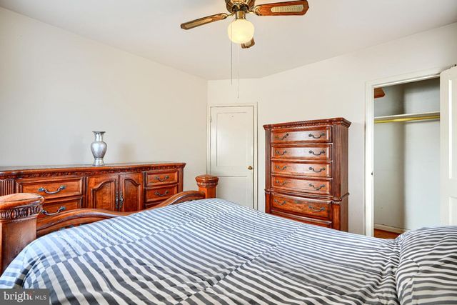 3807 GRENTON AVE, Baltimore, MD 21206