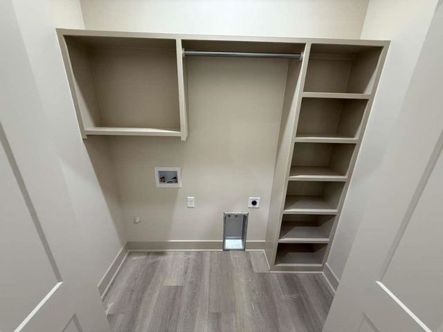 8992 E Forbes Cir., Bel Aire, KS 67226