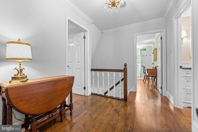 1064 BEAUMONT RD, Berwyn, PA 19312