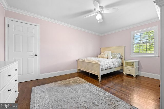 1064 BEAUMONT RD, Berwyn, PA 19312