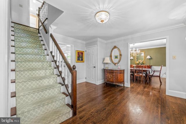 1064 BEAUMONT RD, Berwyn, PA 19312