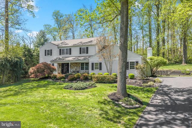 1064 BEAUMONT RD, Berwyn, PA 19312