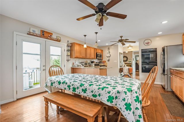 15 Bingham Place, Amityville, NY 11701