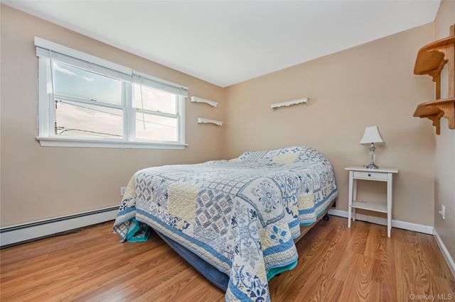 15 Bingham Place, Amityville, NY 11701