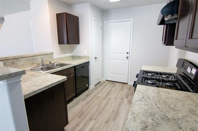 18611 Rock Flats Ravine Drive, Katy, TX 77449