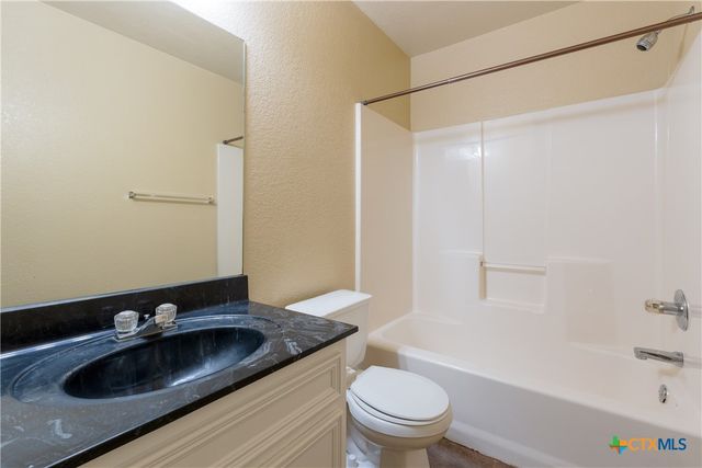 5301 Morning Glen Lane, Killeen, TX 76542