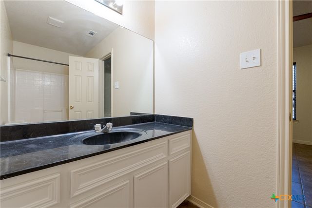 5301 Morning Glen Lane, Killeen, TX 76542