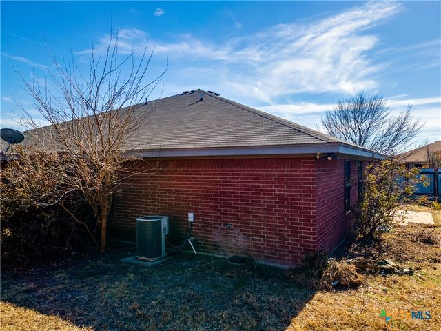 5301 Morning Glen Lane, Killeen, TX 76542