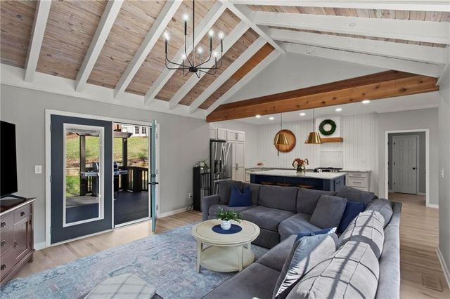 597 Wisteria Drive, Woodstock, GA 30188