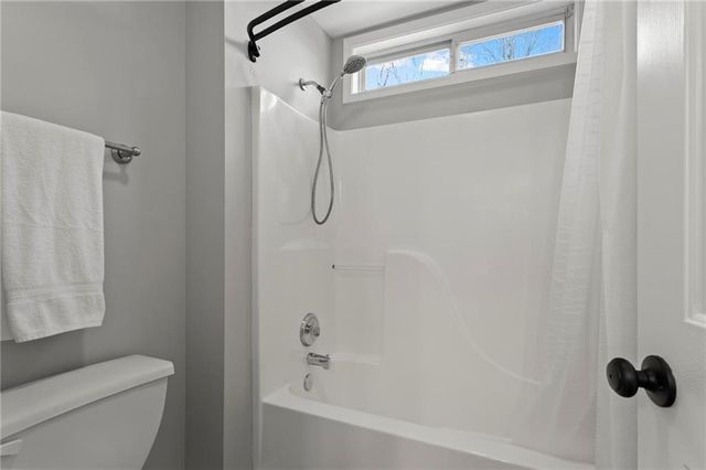 597 Wisteria Drive, Woodstock, GA 30188