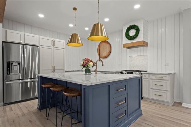 597 Wisteria Drive, Woodstock, GA 30188