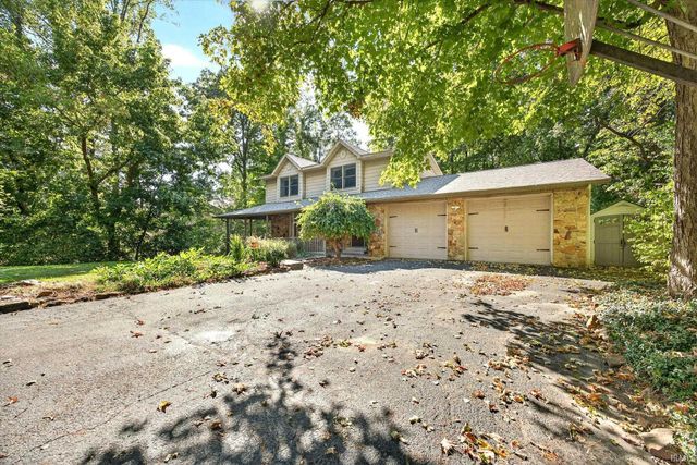 2542 S Spicewood Lane, Bloomington, IN 47401