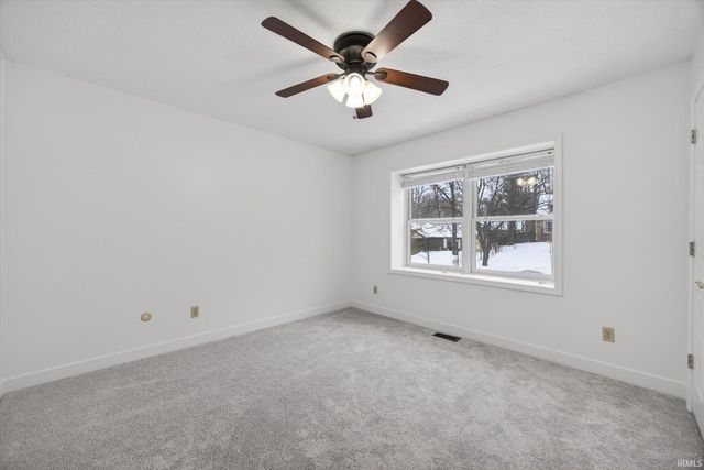 2542 S Spicewood Lane, Bloomington, IN 47401