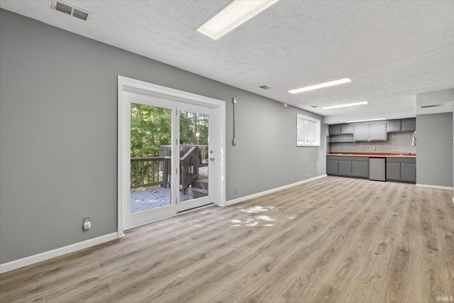 2542 S Spicewood Lane, Bloomington, IN 47401