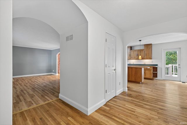 2542 S Spicewood Lane, Bloomington, IN 47401