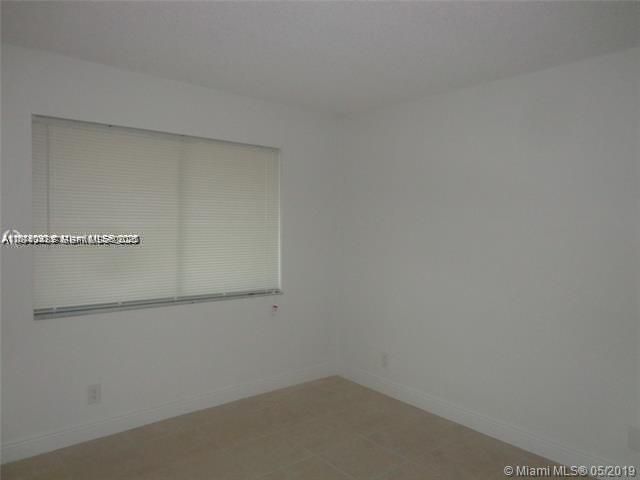 5686 Rock Island Road 129, Tamarac, FL 33319
