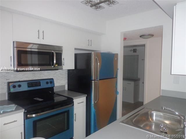 5686 Rock Island Road 129, Tamarac, FL 33319
