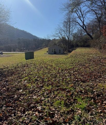 3975 Nc Hwy 141, Marble, NC 28905