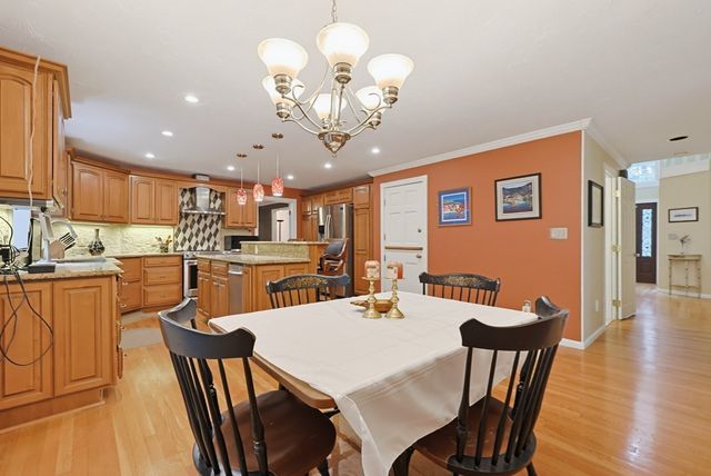 66 Farrington Ln, Marlborough, MA 01752