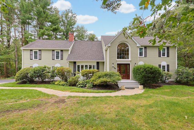 66 Farrington Ln, Marlborough, MA 01752