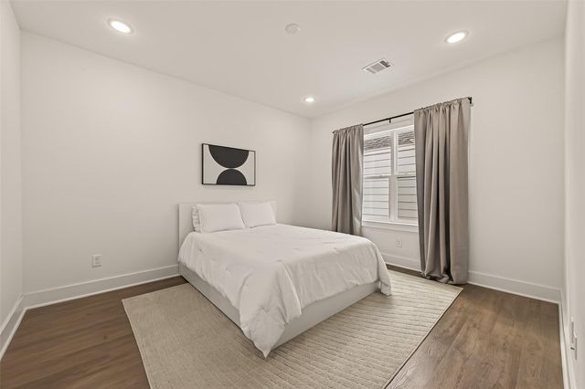 1243 W 23rd Street C, Houston, TX 77008