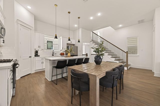 1243 W 23rd Street C, Houston, TX 77008